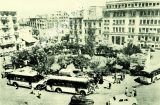Οι αφετηρίες των  λεωφορείων στην πλατεία Κάνιγγος τη δεκαετία 1950