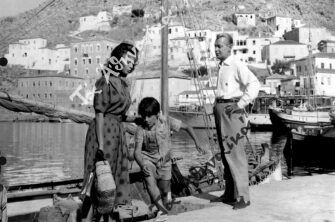 Τα «πέτρινα» χρόνια του μεταπολεμικού τουρισμού