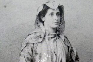 Ο συλλέκτης Αλέξιος Κολυβάς «συνομιλούσε» με την Παναγία